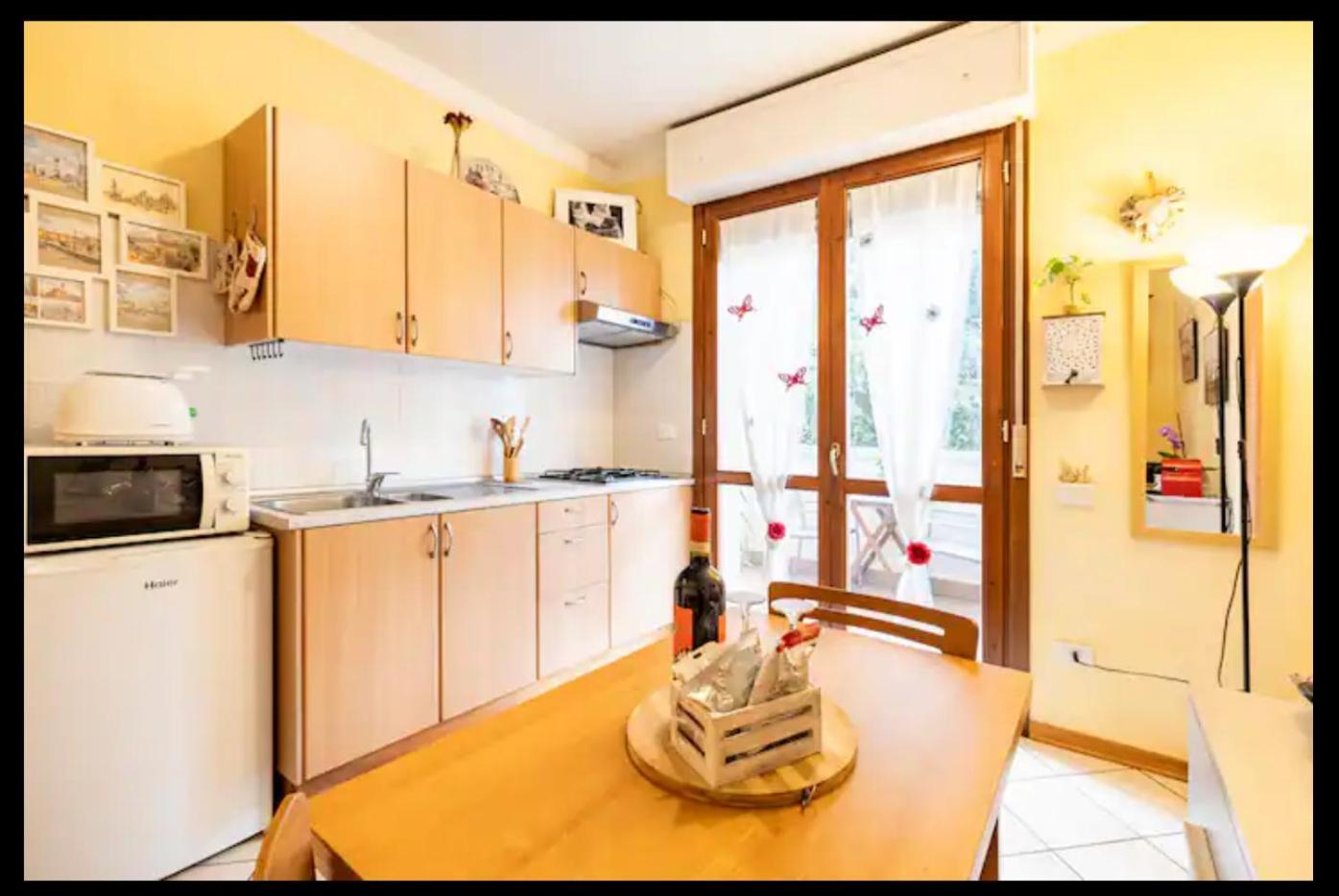 Palazzo Wanny Free Parking & Terrace Apartment ฟลอเรนซ์ ภายนอก รูปภาพ