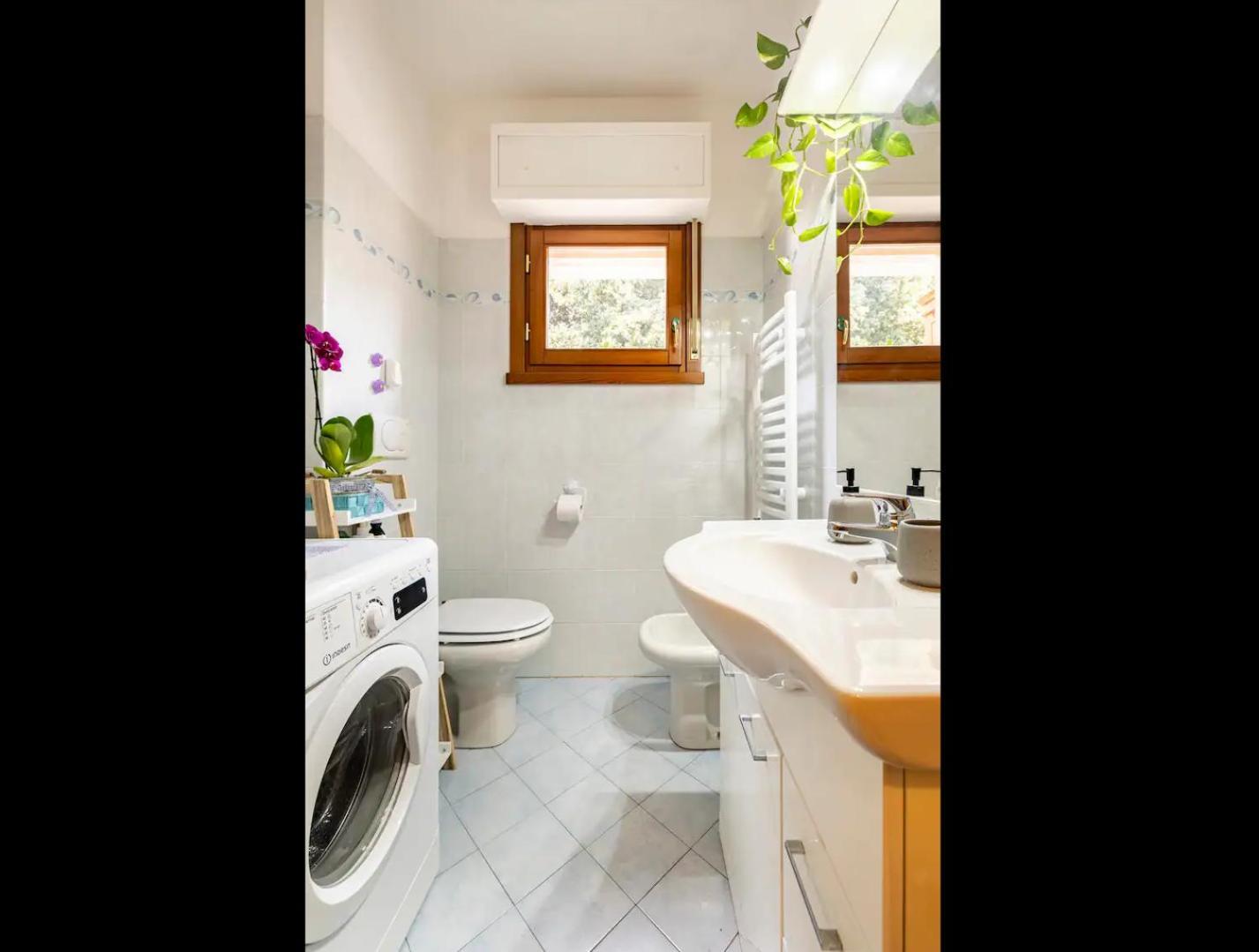 Palazzo Wanny Free Parking & Terrace Apartment ฟลอเรนซ์ ภายนอก รูปภาพ