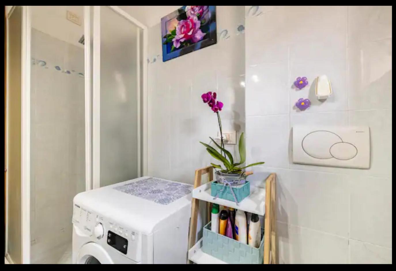 Palazzo Wanny Free Parking & Terrace Apartment ฟลอเรนซ์ ภายนอก รูปภาพ
