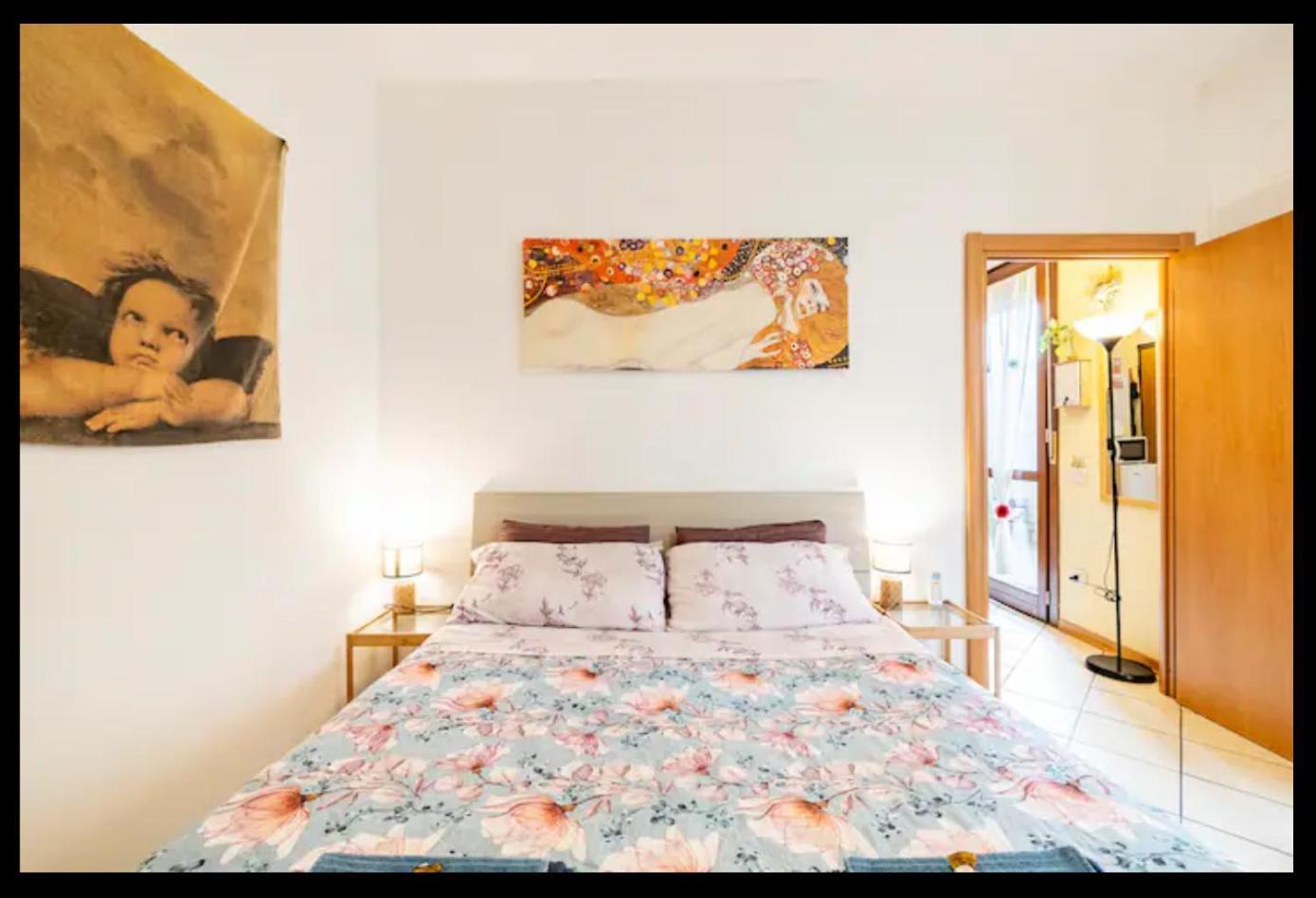 Palazzo Wanny Free Parking & Terrace Apartment ฟลอเรนซ์ ภายนอก รูปภาพ